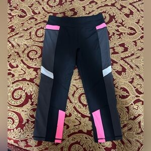 Betsey Johnson Black and Pink Capris